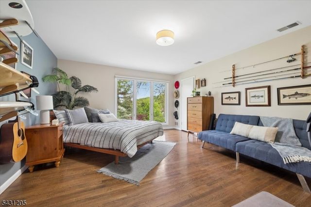 39 Eagle Nest Rd, Morris Twp., NJ 07960