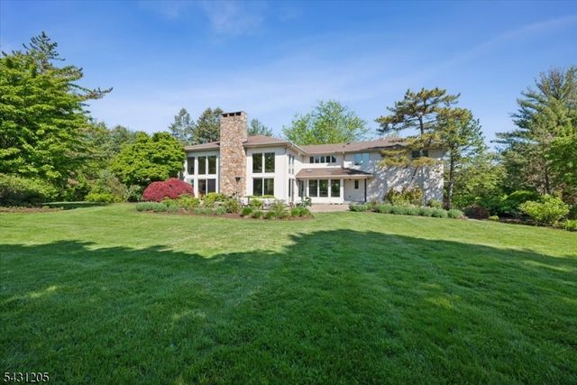 39 Eagle Nest Rd, Morris Twp., NJ 07960