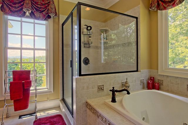 299 Old Homestead Lane, Hayesville, NC 28904