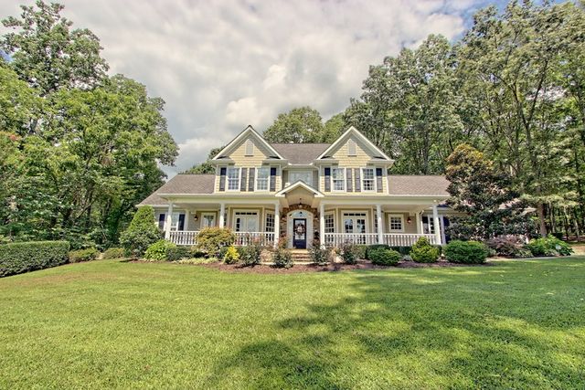 299 Old Homestead Lane, Hayesville, NC 28904