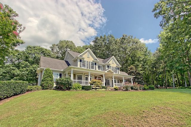 299 Old Homestead Lane, Hayesville, NC 28904