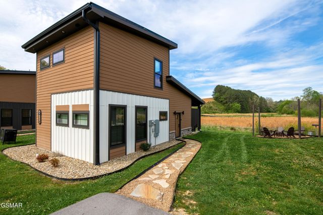 984 Goose Gap Road # 9, Sevierville, TN 37876