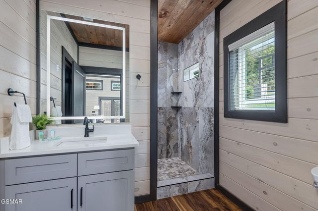 984 Goose Gap Road # 9, Sevierville, TN 37876