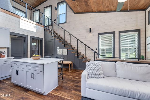 984 Goose Gap Road # 9, Sevierville, TN 37876