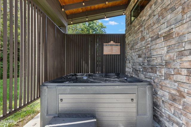 984 Goose Gap Road # 9, Sevierville, TN 37876