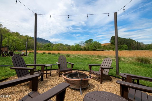 984 Goose Gap Road # 9, Sevierville, TN 37876