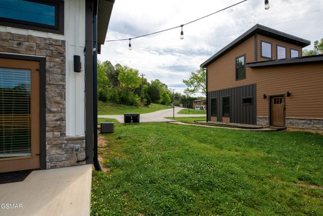 984 Goose Gap Road # 9, Sevierville, TN 37876