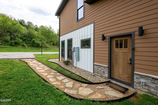 984 Goose Gap Road # 9, Sevierville, TN 37876