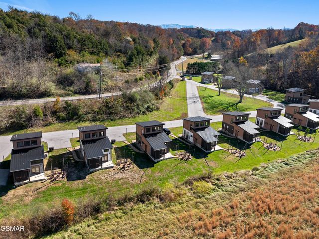 984 Goose Gap Road # 9, Sevierville, TN 37876