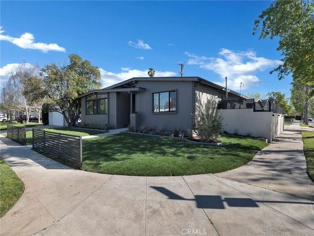 17156 Bullock, Encino, CA 91316