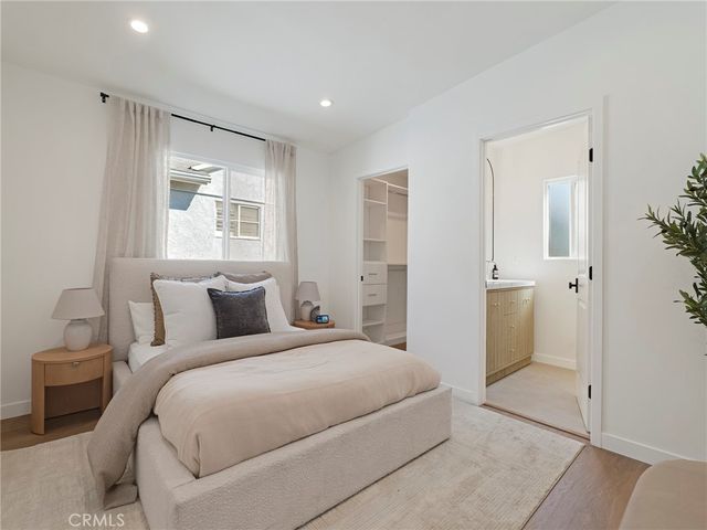 17156 Bullock, Encino, CA 91316