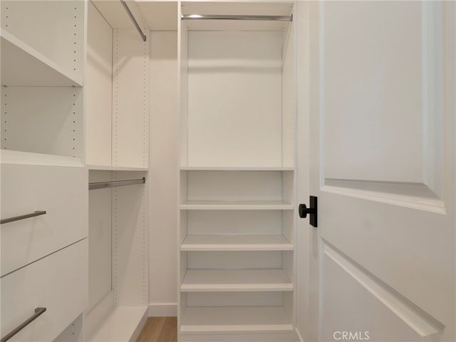 17156 Bullock, Encino, CA 91316