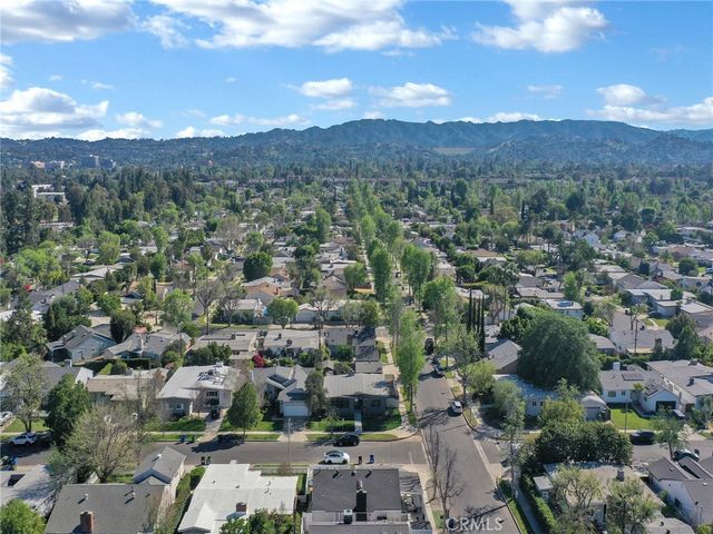 17156 Bullock, Encino, CA 91316