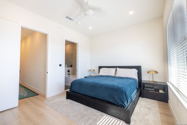 719 E Locust St Unit 4110, San Antonio, TX 78212