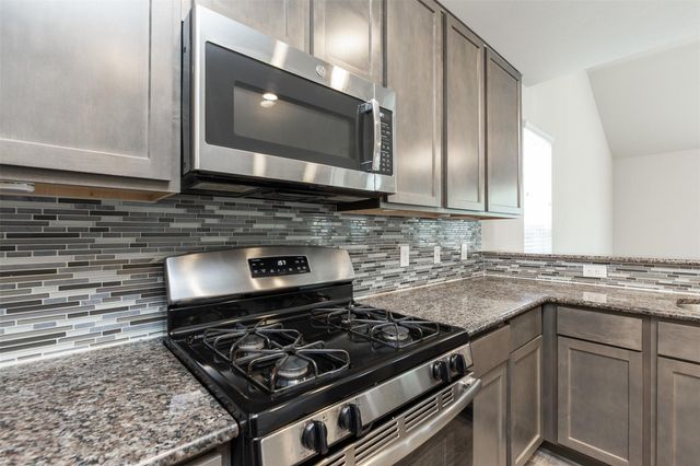 2293 Garden Square Path, Spring, TX 77386