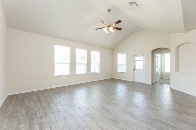 2293 Garden Square Path, Spring, TX 77386