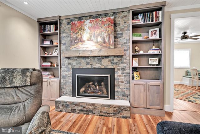 430 MOHAVE DR, Auburn, PA 17922