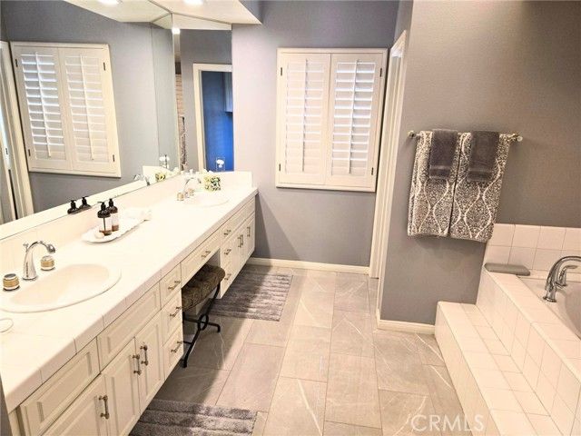 22 Belmonte Dr, Palm Desert, CA 92211