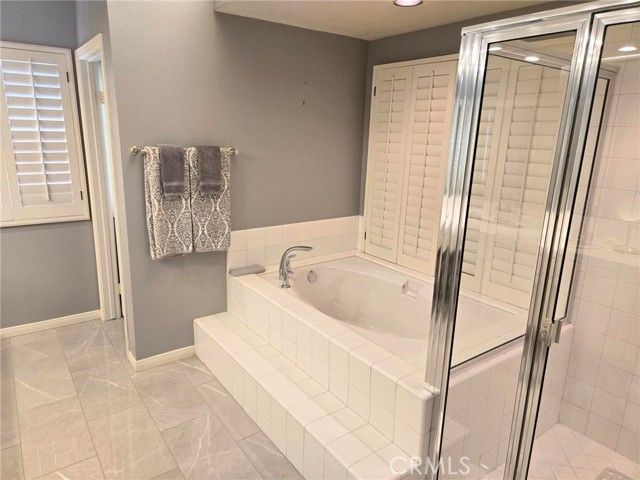 22 Belmonte Dr, Palm Desert, CA 92211