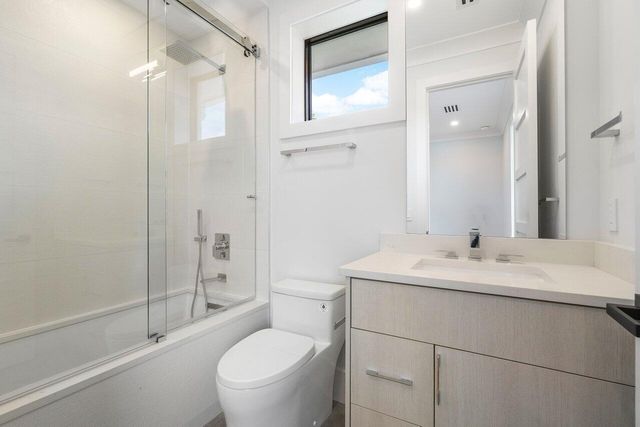 735 SE 4th Avenue, Delray Beach, FL 33483