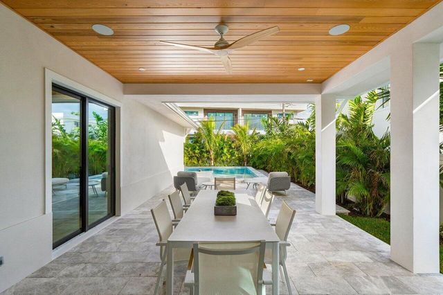 735 SE 4th Avenue, Delray Beach, FL 33483