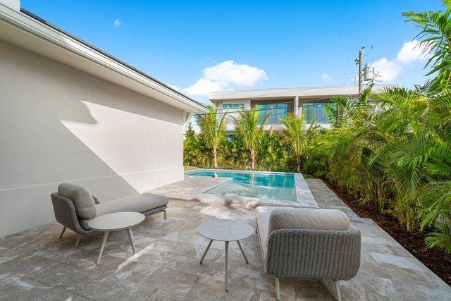 735 SE 4th Avenue, Delray Beach, FL 33483