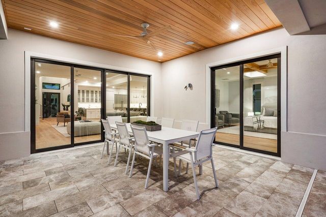 735 SE 4th Avenue, Delray Beach, FL 33483