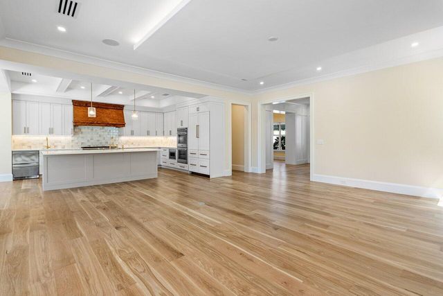 735 SE 4th Avenue, Delray Beach, FL 33483