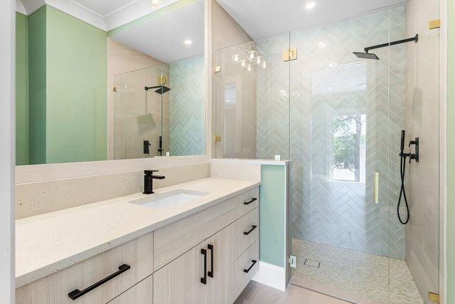 735 SE 4th Avenue, Delray Beach, FL 33483