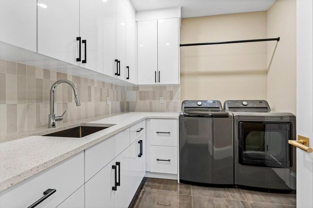 735 SE 4th Avenue, Delray Beach, FL 33483