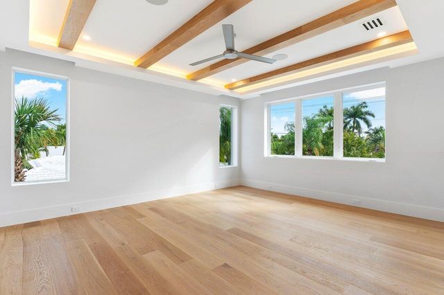 735 SE 4th Avenue, Delray Beach, FL 33483