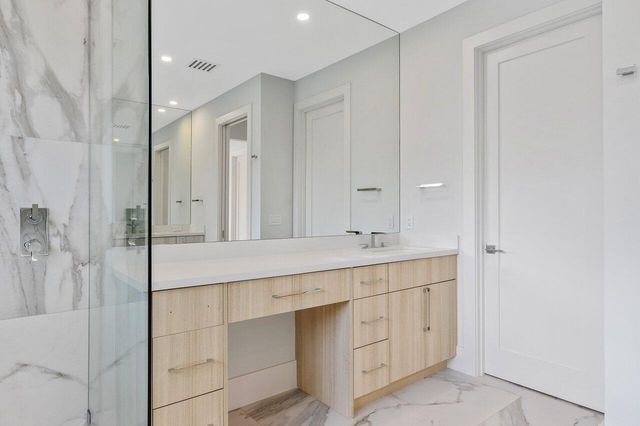 735 SE 4th Avenue, Delray Beach, FL 33483