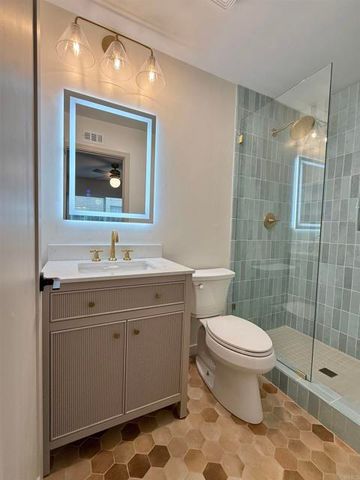 10296 Baroness Avenue, San Diego, CA 92126