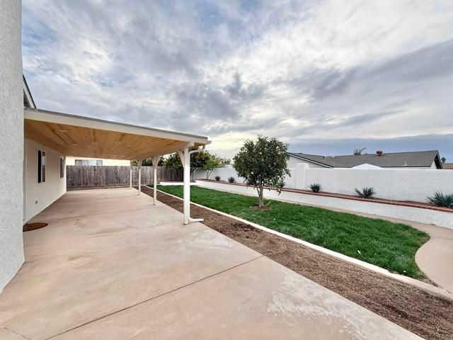 10296 Baroness Avenue, San Diego, CA 92126