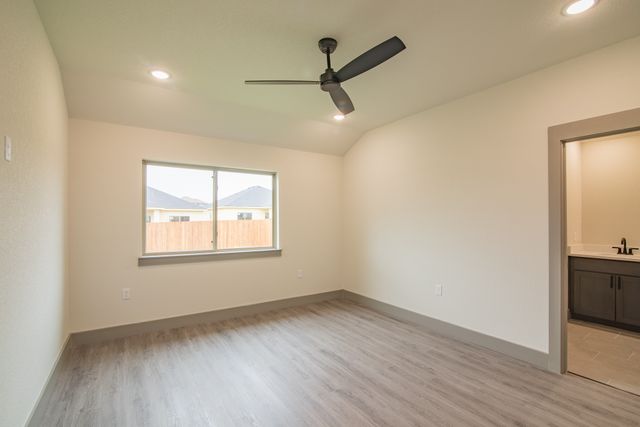 13565 Bonanza Circle, Cresson, TX 76035