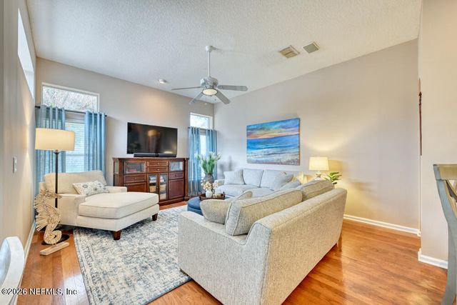 1571 BLUE HERON Lane, Jacksonville Beach, FL 32250