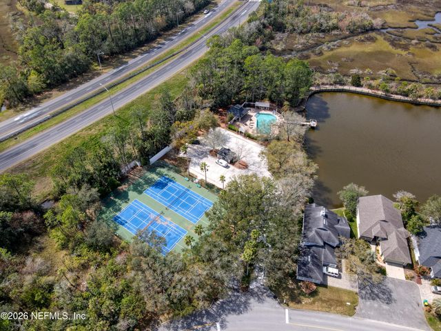 1571 BLUE HERON Lane, Jacksonville Beach, FL 32250