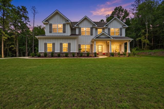 68 Ironwood Way, Midland, GA 31820