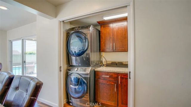 1090 Edgefield Street, Upland, CA 91786