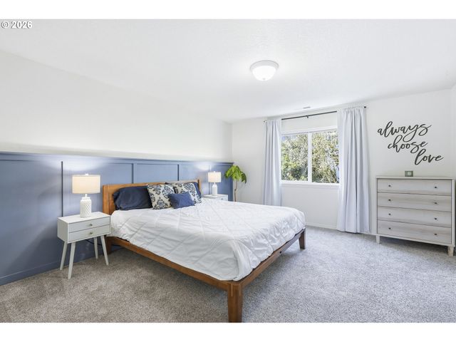 8065 Sw CAROL ANN Ct, Portland, OR 97224