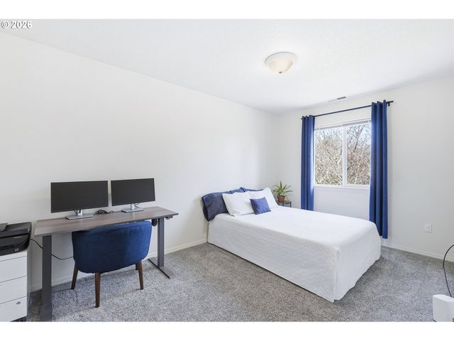 8065 Sw CAROL ANN Ct, Portland, OR 97224