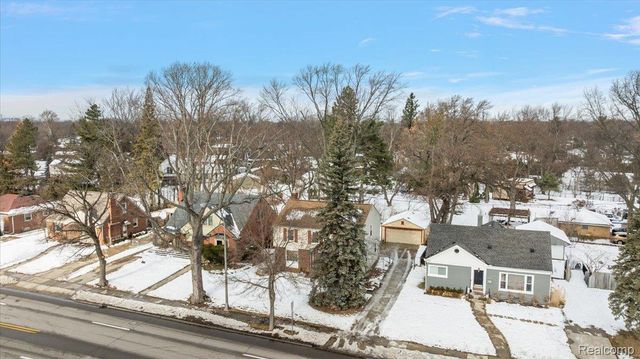 1012 W 12 Mile Road, Royal Oak, MI 48073