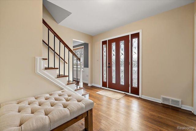 1012 W 12 Mile Road, Royal Oak, MI 48073