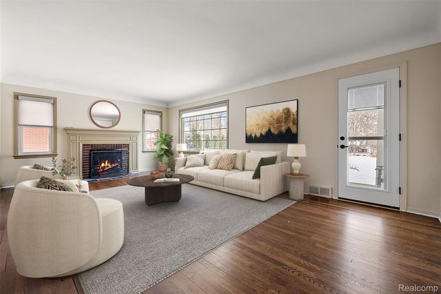 1012 W 12 Mile Road, Royal Oak, MI 48073