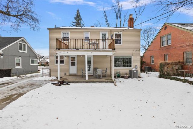 1012 W 12 Mile Road, Royal Oak, MI 48073