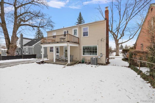 1012 W 12 Mile Road, Royal Oak, MI 48073