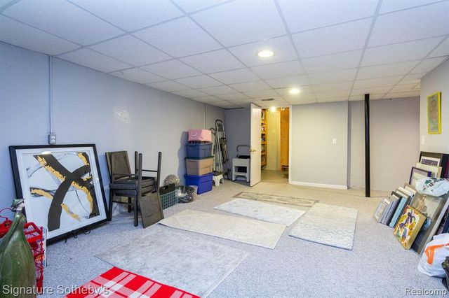 5396 Fairway Court, West Bloomfield, MI 48323