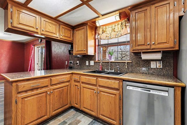 1500 W Veterans Memorial Highway, Blanchard, OK 73010