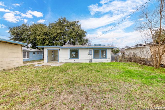 618 Santa Monica, San Antonio, TX 78212