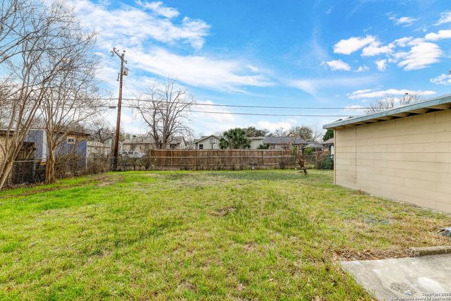 618 Santa Monica, San Antonio, TX 78212